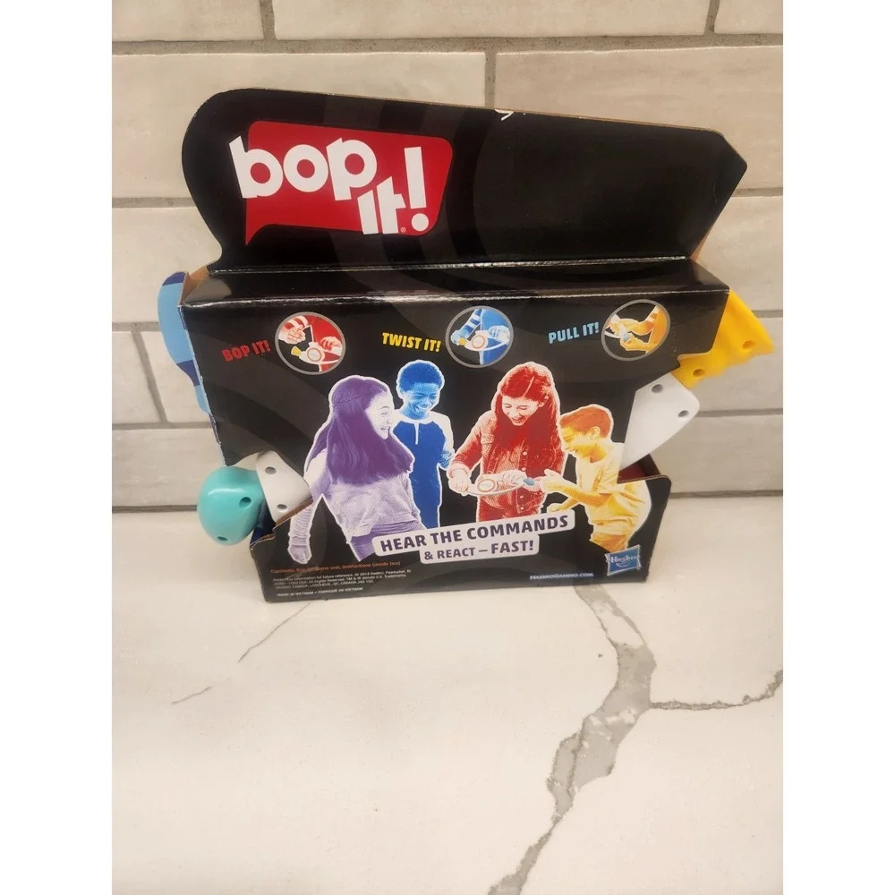Hasbro Bop It! Electronic Game for Kids (E6393000) New Classic Game 2018